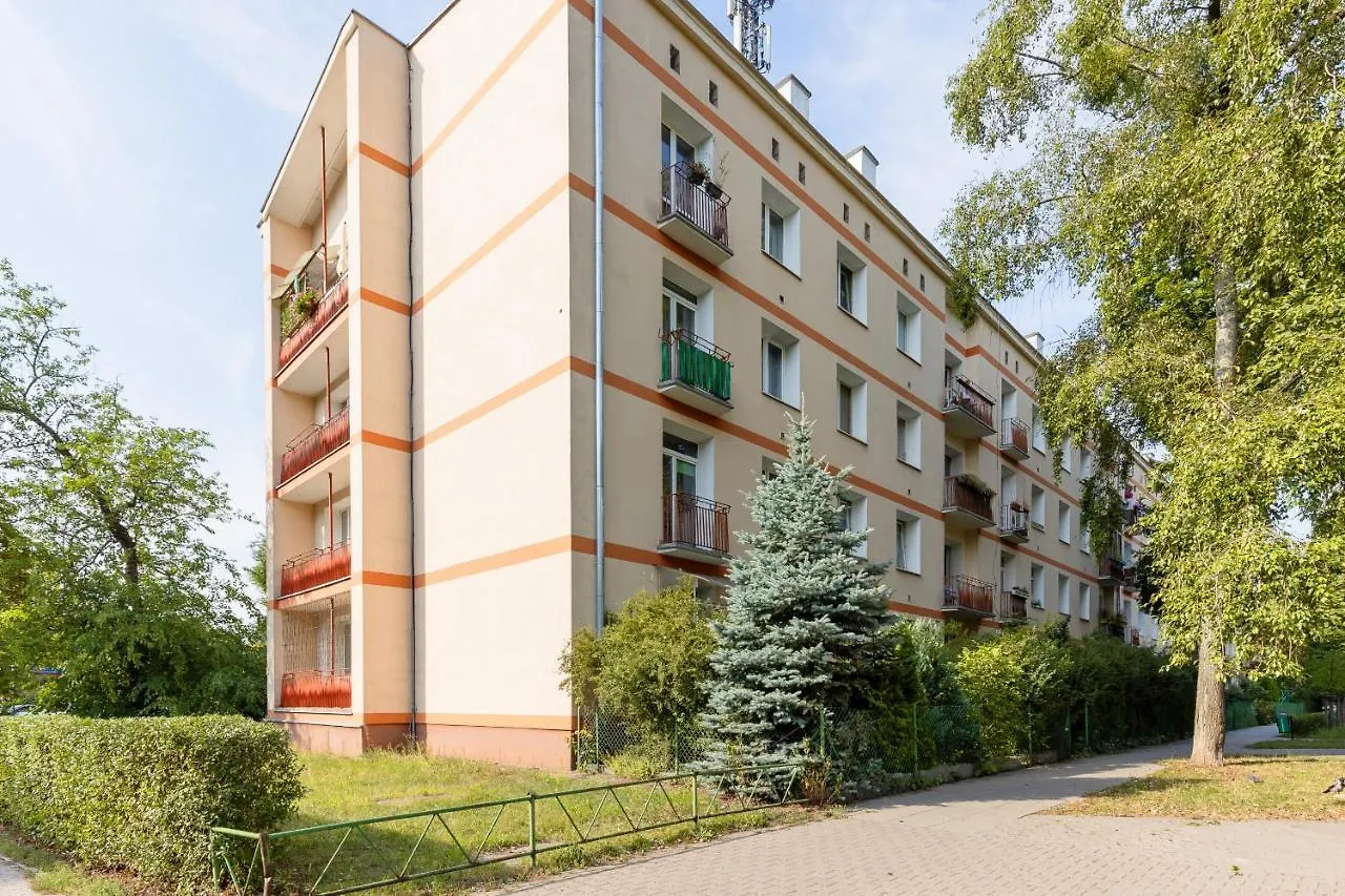 Roomy Apartment Oczapowskiego In Bielany By Noclegi Renters 바르샤바